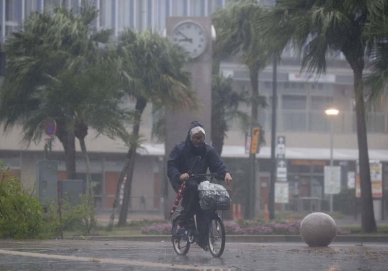 台风南玛都吹袭日本九州风雨交加。 AP图片