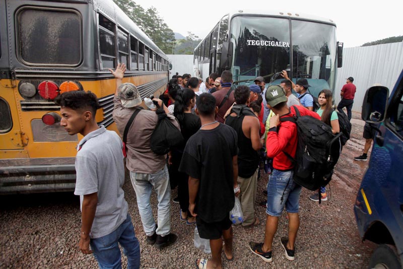 2022-09-29T222158Z_918384891_RC2ZQW993TJJ_RTRMADP_3_USA-IMMIGRATION-HONDURAS 222