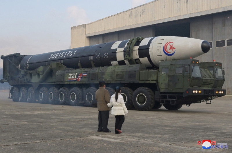 2022-11-18T225952Z_1888971013_RC2IOX92PRZX_RTRMADP_3_NORTHKOREA-MISSILES-KIMJONGUN-DAUGHTER