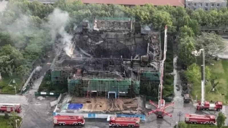 具百年历史的河南大学大礼堂被焚毁